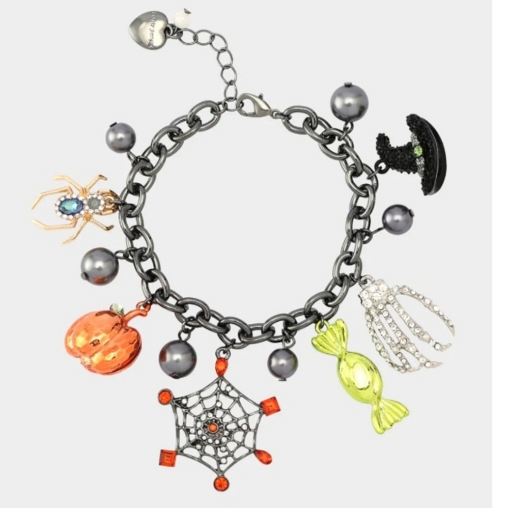 🪄▪️Betsey Johnson ▪️SCREAM QUEEN Halloween Spider Pumpkin Multi Charm BRACELET